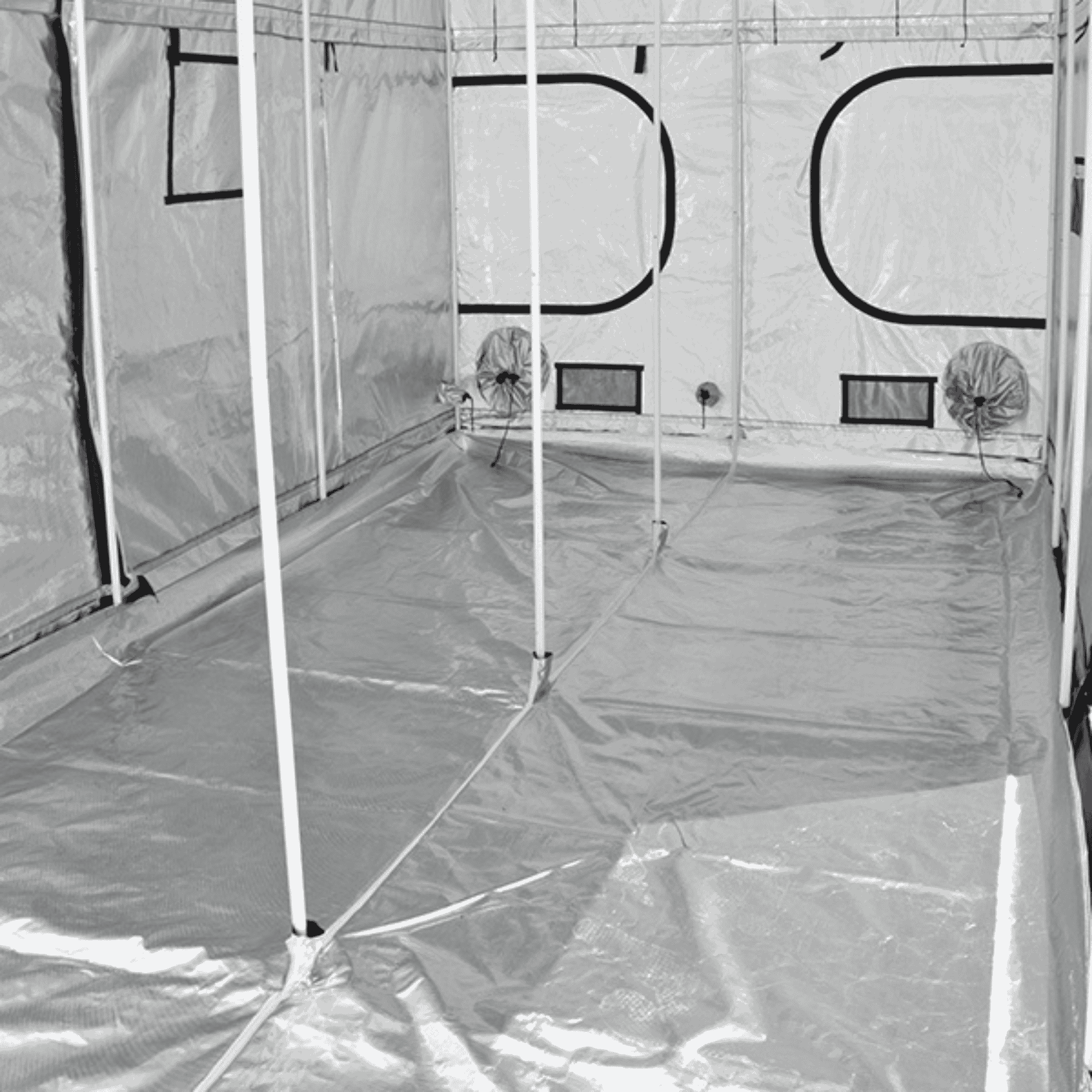Gorilla Grow Tent Pro 8' x 16' - Inside